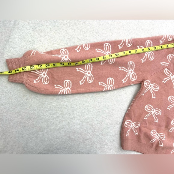 Willow and Wind Pink Bow Sweater - Picture 6 of 9